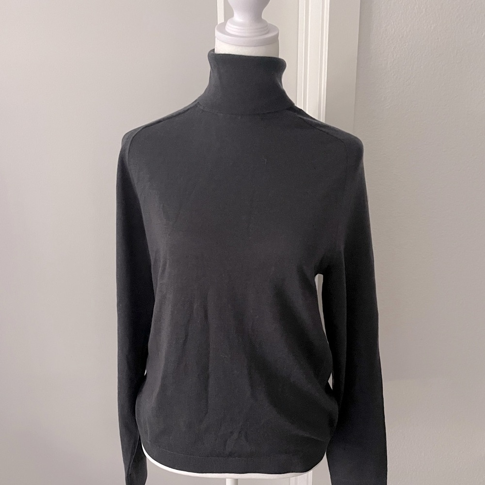 JW Anderson x Uniqlo Wool Grey Turtleneck NWT
